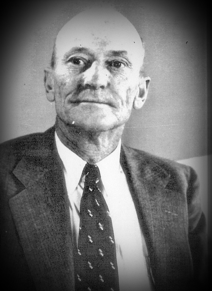 Sheriff’s Chief Civil Deputy Howard H. Knott